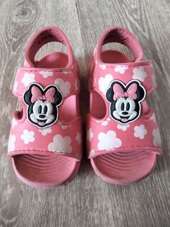 Chaussures fille 22