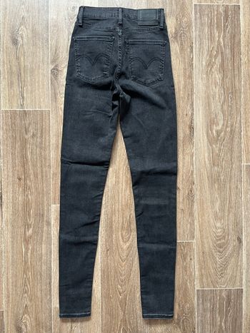 Jean Levi’s mile high super skinny Taille W26 L32