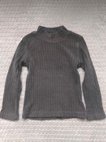 Pull col montant Chicaprie 3 ans