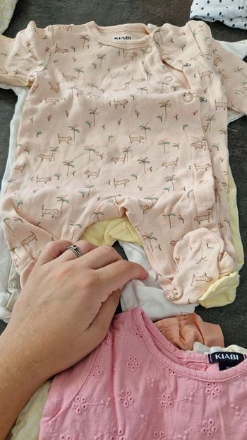 Lot vêtements 1 mois