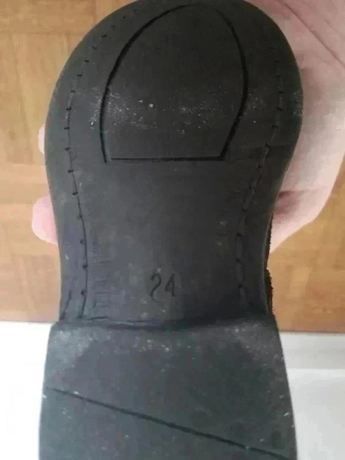 Bottines 24 noir mod8 - photo numéro 3