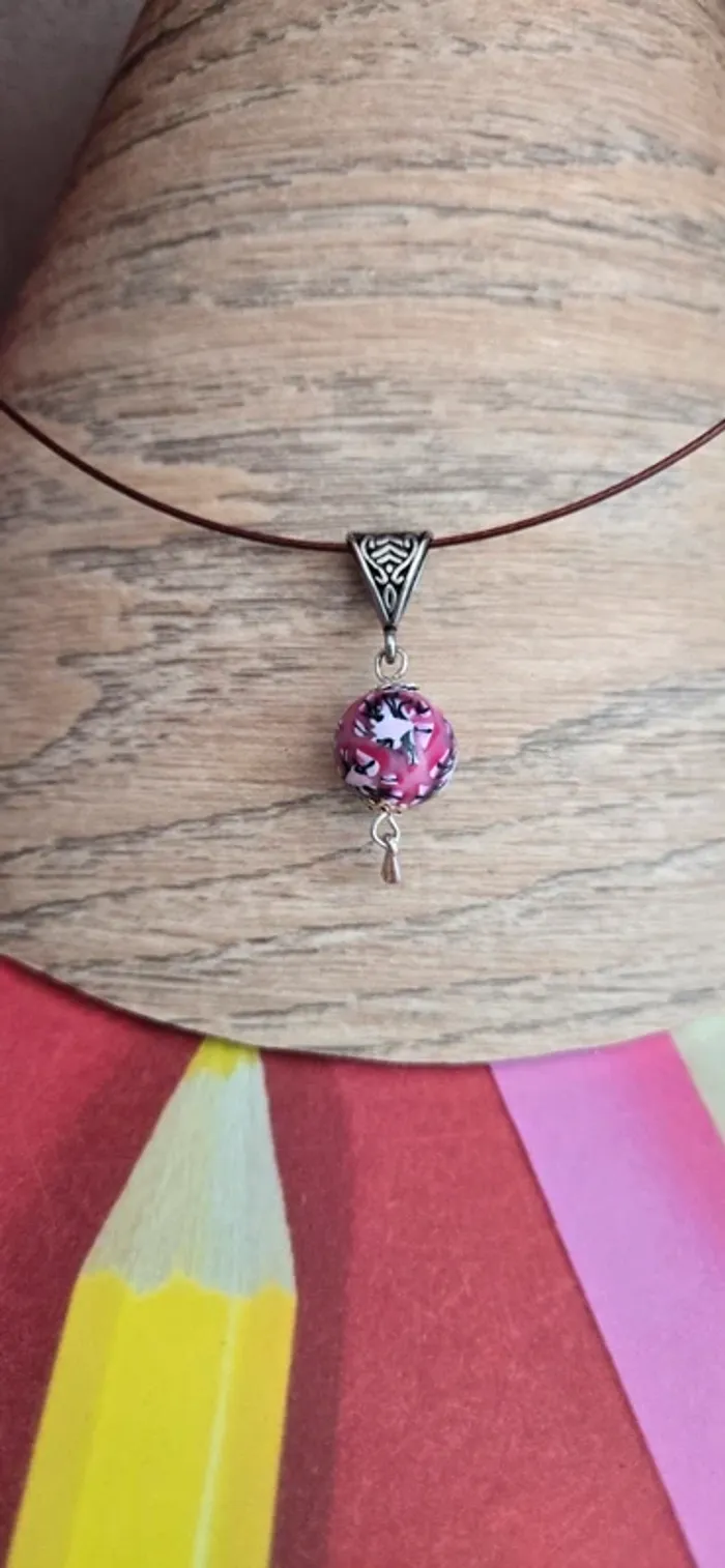 Collier perle multicolore violet fimo neuf - photo numéro 2