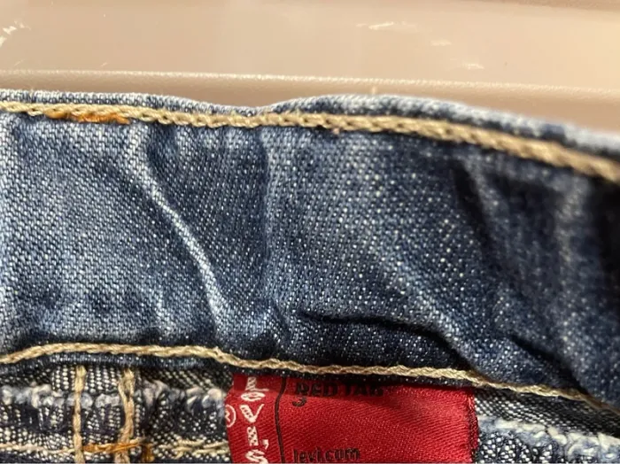 Pantalon Levis - photo numéro 2