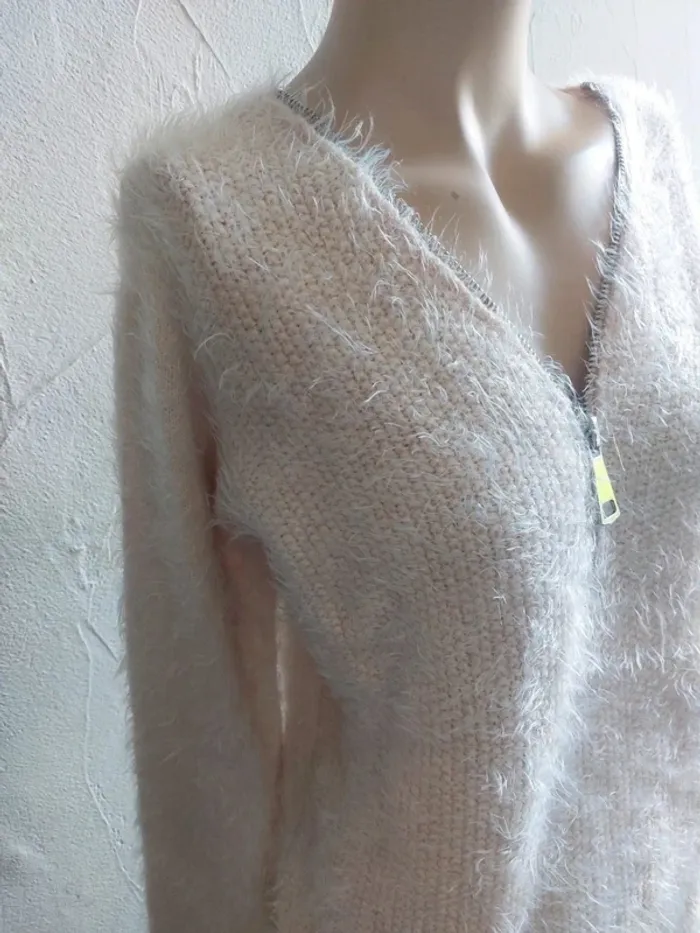 Pull aspect laine angora avec fermeture éclair - photo numéro 4