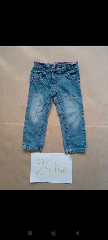 Jean 2 ans (Achat=offert🎁)