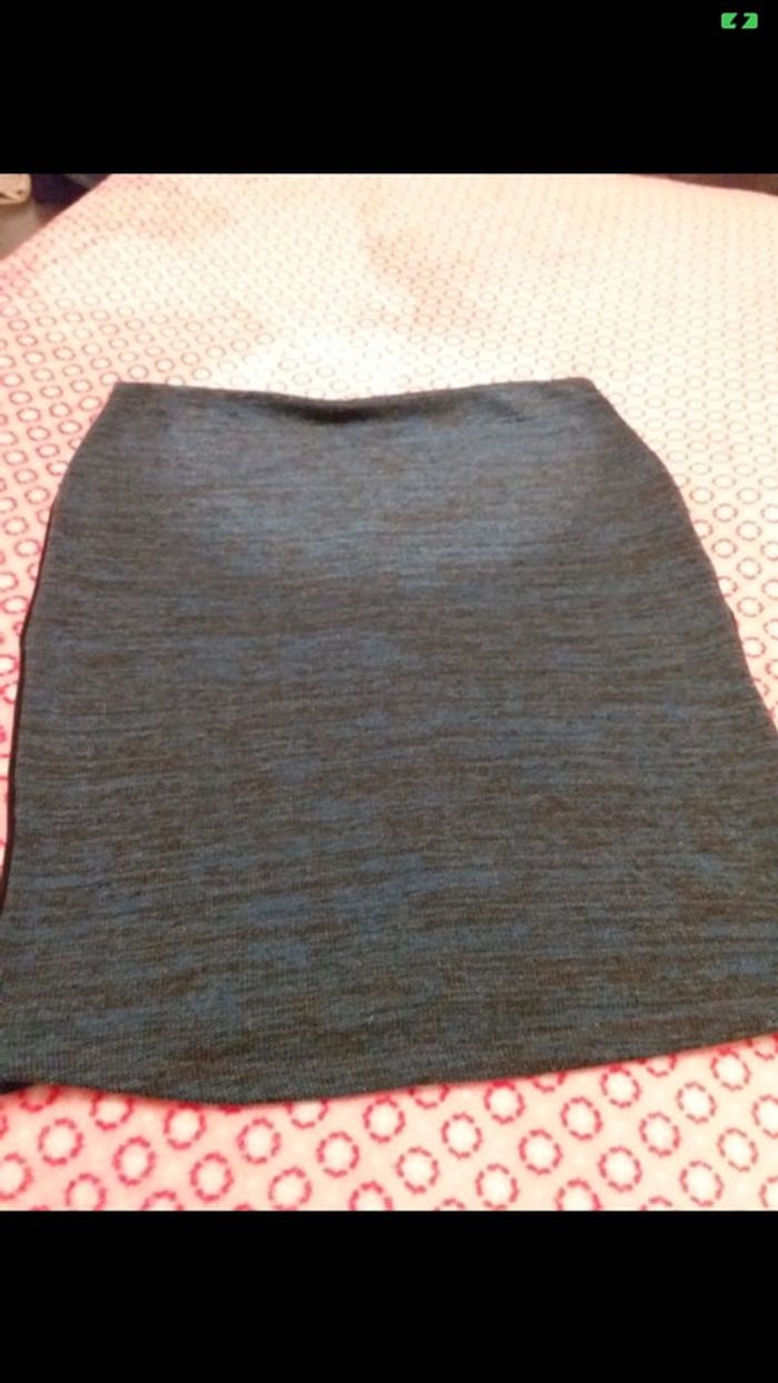 Jupe de grossesse neuve