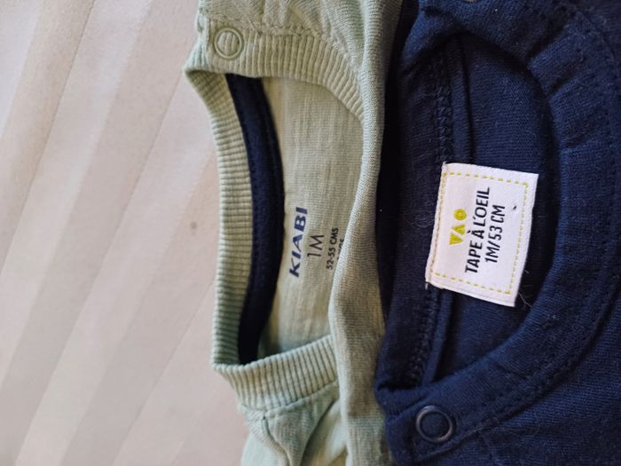5 tee shirts manches longues garçons Taille 1 mois - photo numéro 3