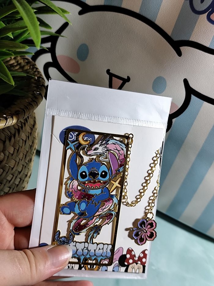marque page en métal Disney Stitch dragon - photo numéro 3