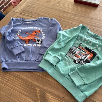 Lot de 2 sweats T 5ans