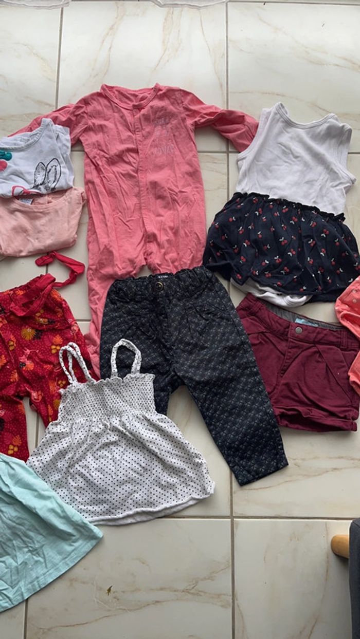 Lot 12 mois fille - photo numéro 3