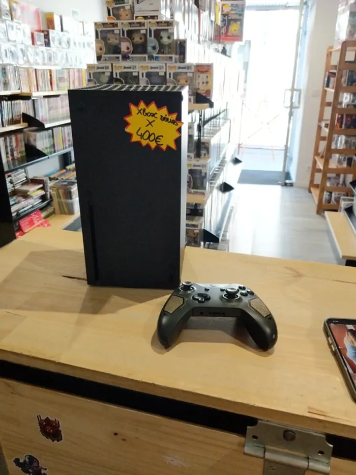 Xbox series X + Manette officielle grise/marron