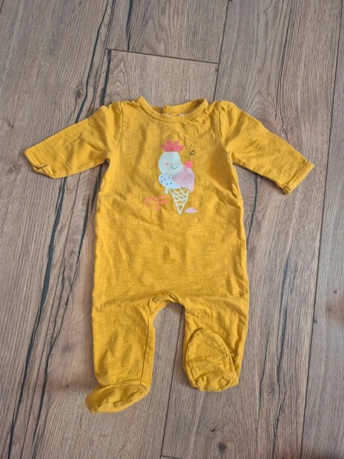 Lot 6 pyjamas cotons printemps été 3 mois, 1 neuf, 3 en très bon, 2 en bon etat - photo numéro 5