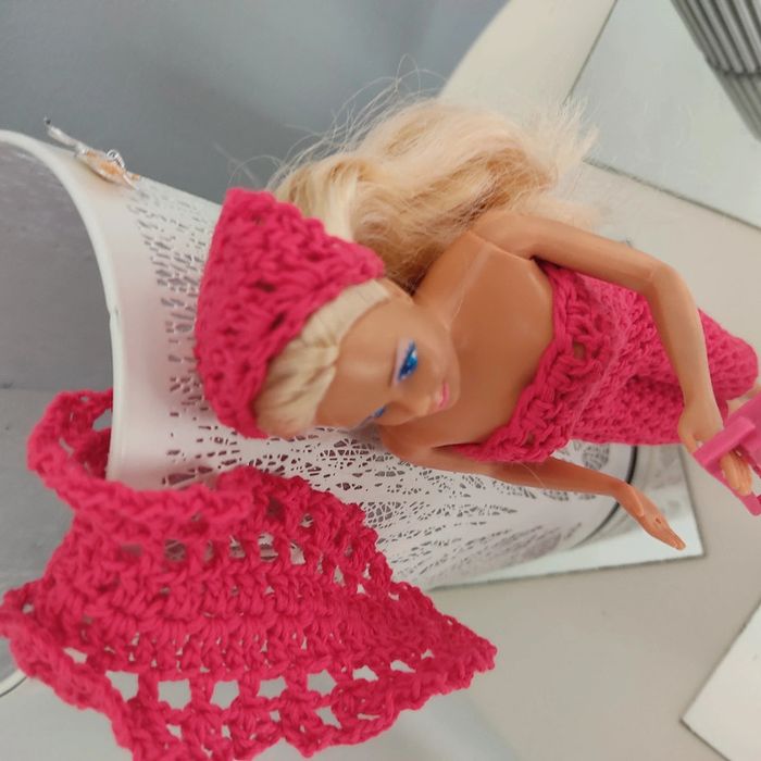 Vêtements pour Barbie 3 € - photo numéro 11