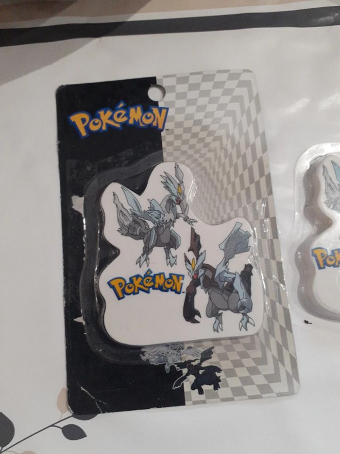 Grande gomme Pokémon neuves