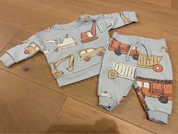 Ensemble jogging véhicules - Primark - 0/3mois