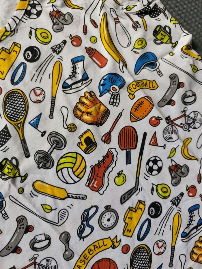 Débardeur motif sport 🎮 Taille 10 ans - photo numéro 2