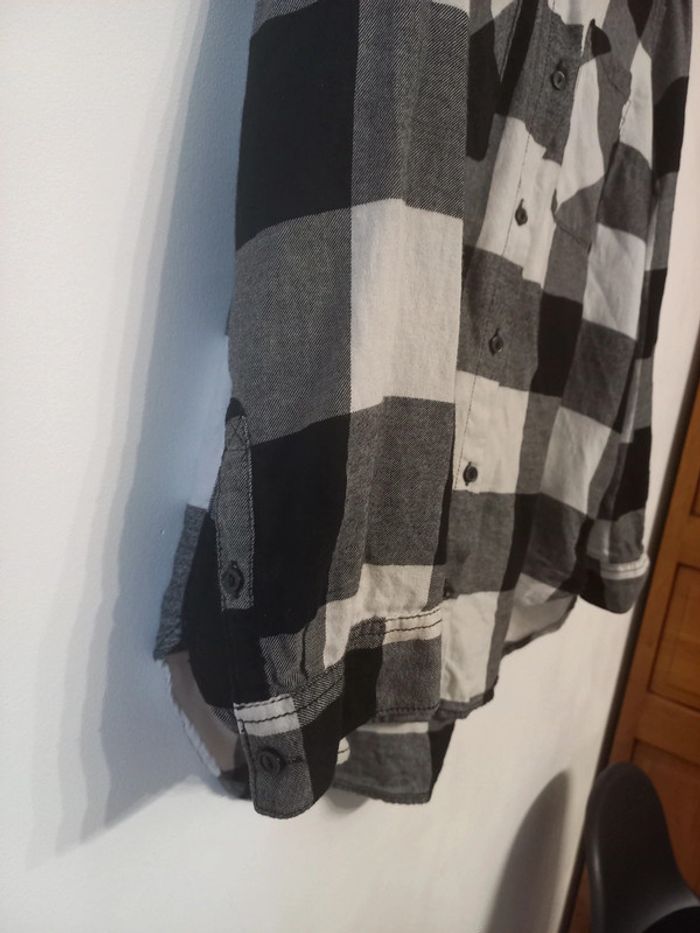 Chemise à carreaux - photo numéro 4
