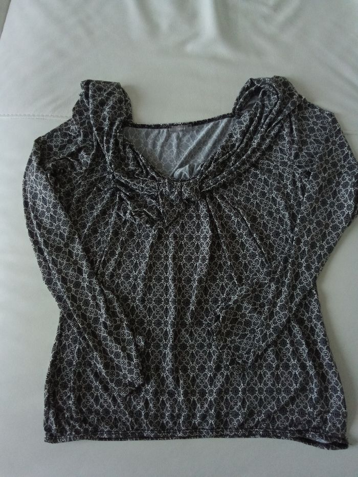 Blouse femme très bon état taille 3 - photo numéro 5