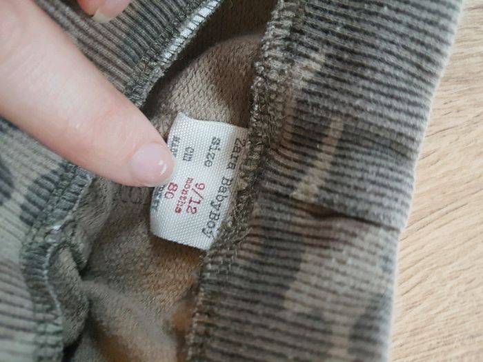 pantalon zara miltaire 9 /12 mois - photo numéro 3