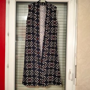 Gilet long sans manches en très bon état