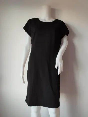 Robe épaisse avec liseré argenté Voodoo taille 42