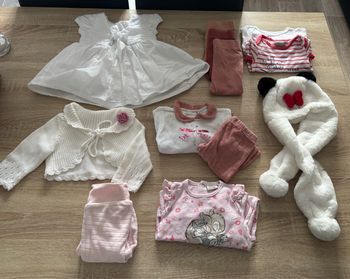 Lot vêtement bébé fille 6 mois