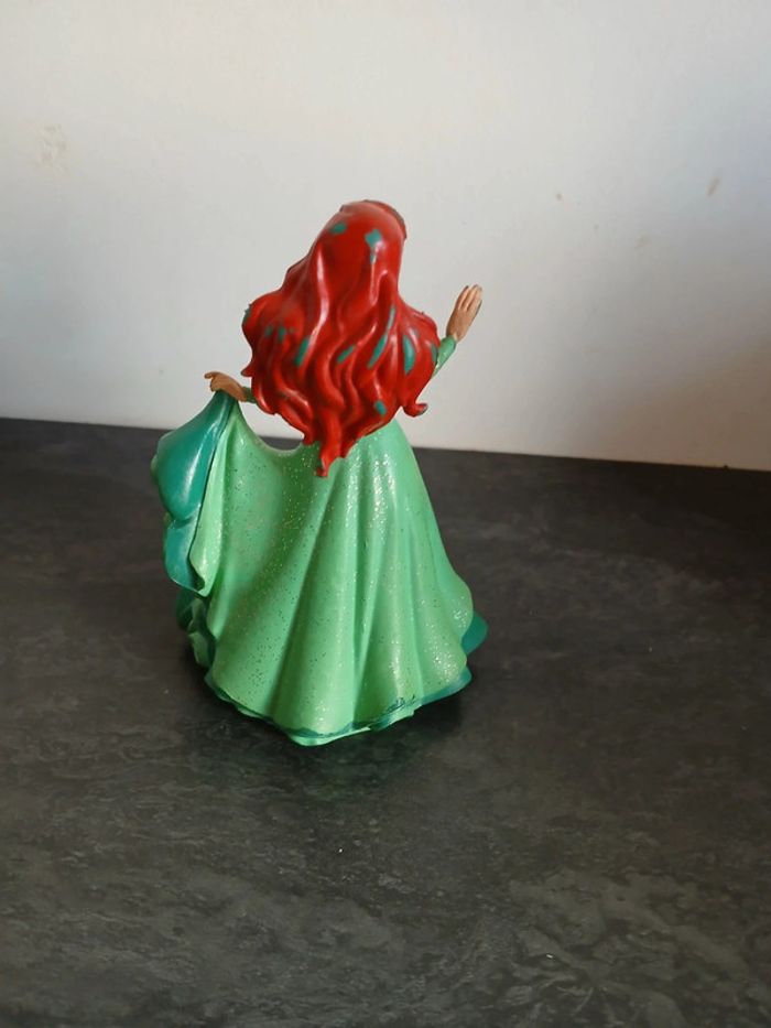 Ariel La petite sirène - photo numéro 2