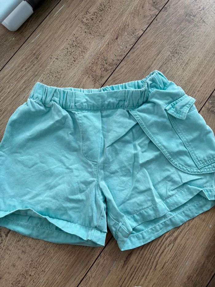 Short bleu 6 ans