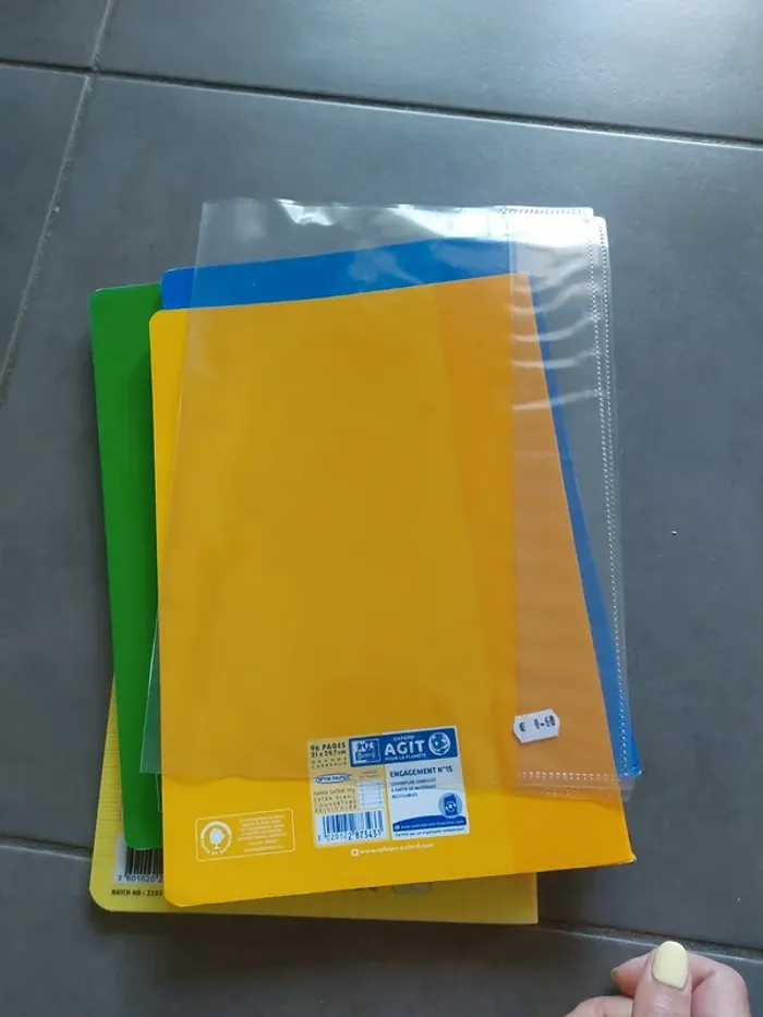 4 cahier 21x29.7 - photo numéro 4