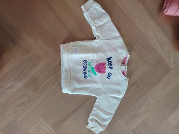 Pull bébé fille