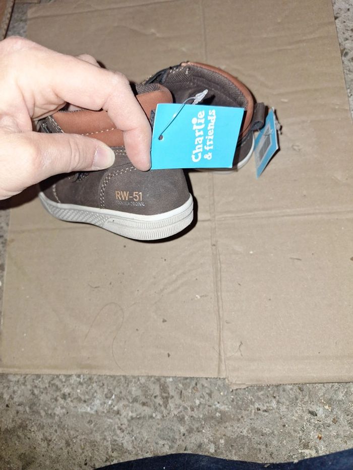 Chaussures - photo numéro 3