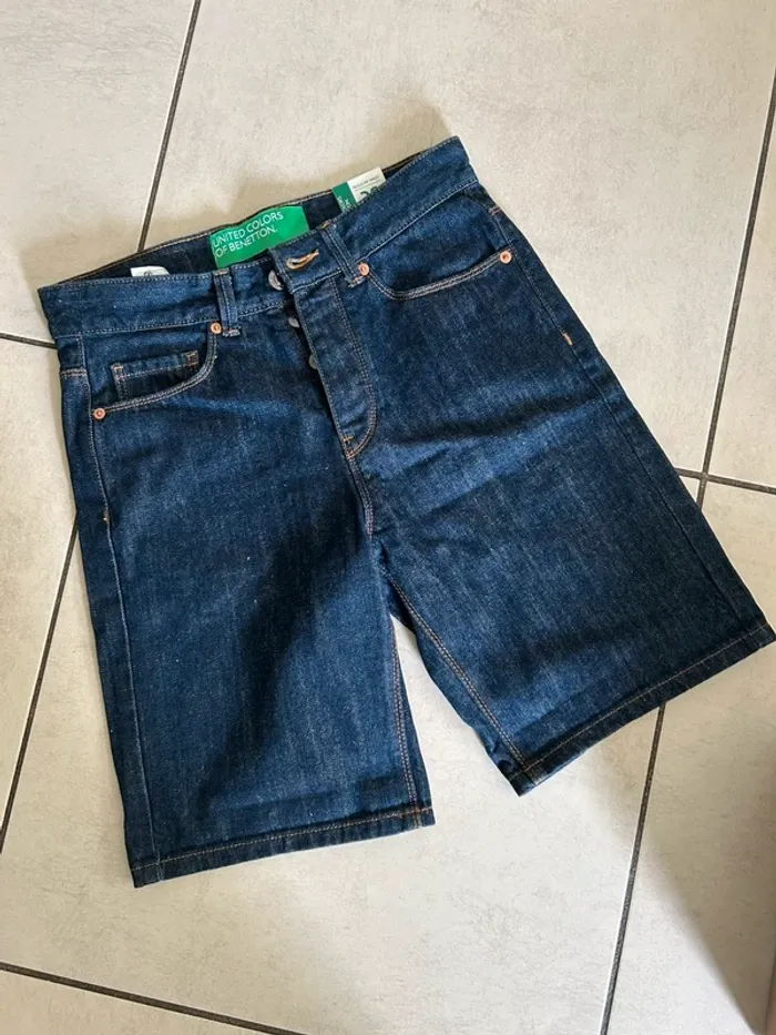Short united Colors of benetton taille 28