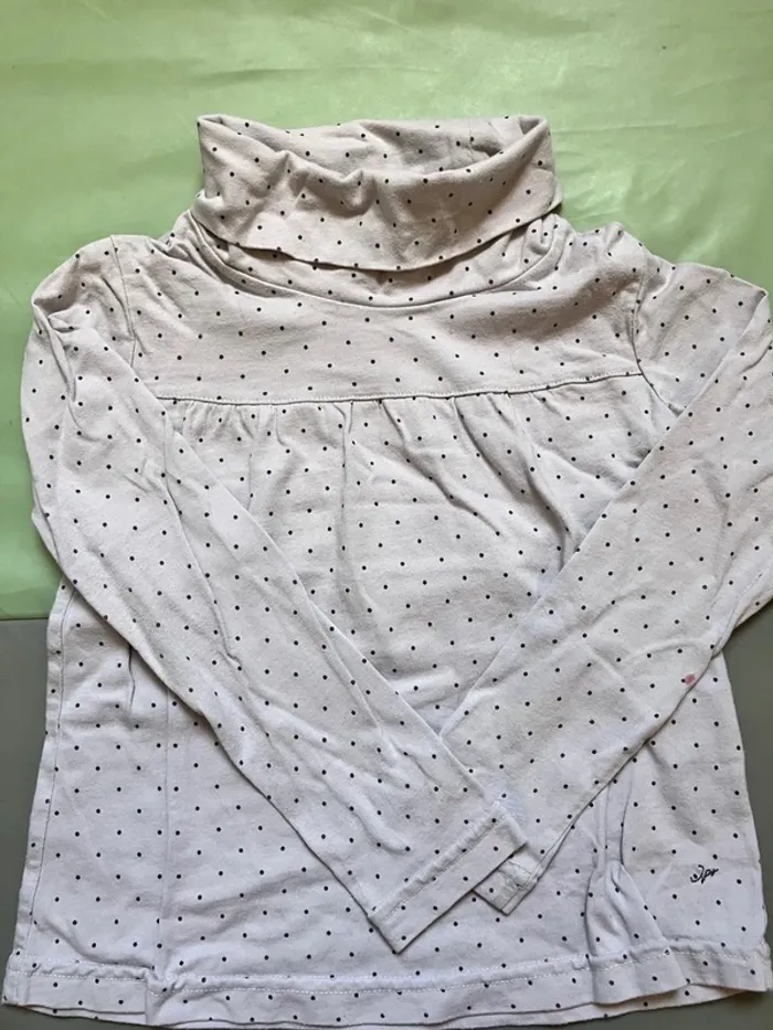 Lot de 4 sous pulls à col roulés fille 5 ans - photo numéro 7