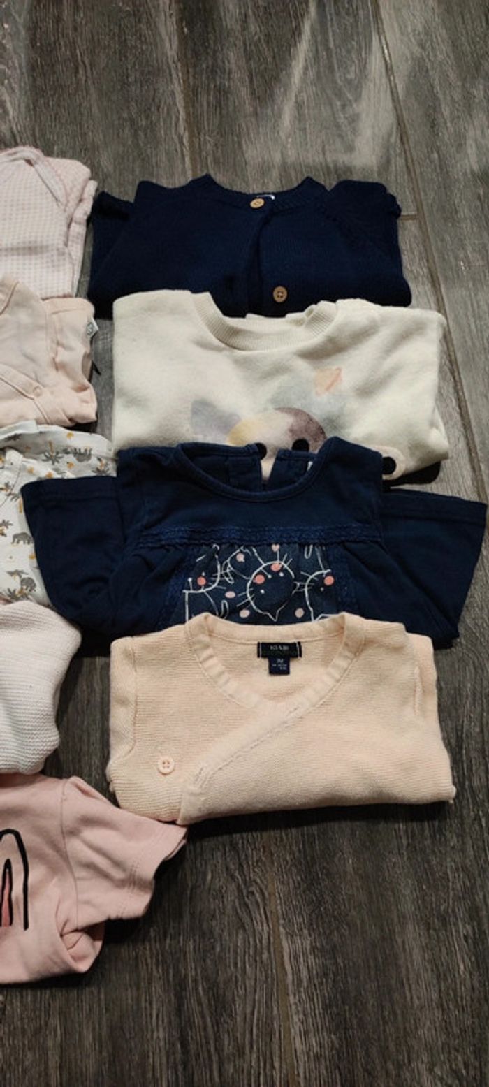Lot vêtements fille 3 mois - photo numéro 3
