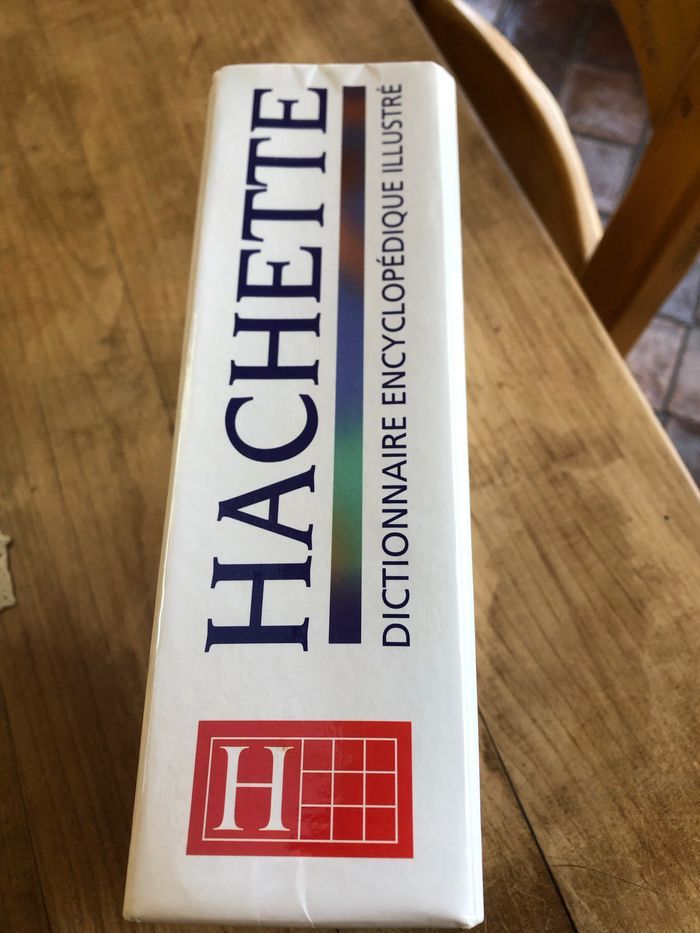 Dictionnaire - photo numéro 2