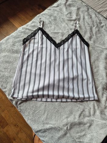 débardeur banc et noir jennyfer M