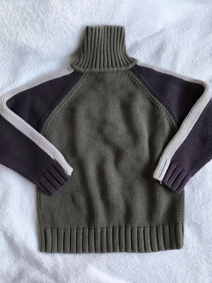 Pull col roulé taille 6 ans - photo numéro 4