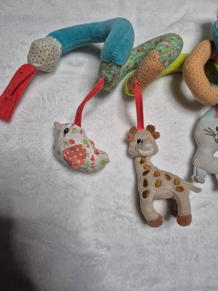 Spirale de jeux Sophie la girafe  pour poussette - photo numéro 2