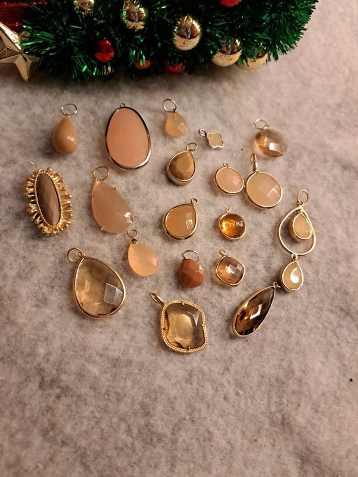 Lot de pendentifs orangé marron clair et beige - photo numéro 11