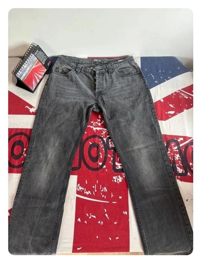 Jeans Lee gris taille 44 coupe droite patte large - photo numéro 10