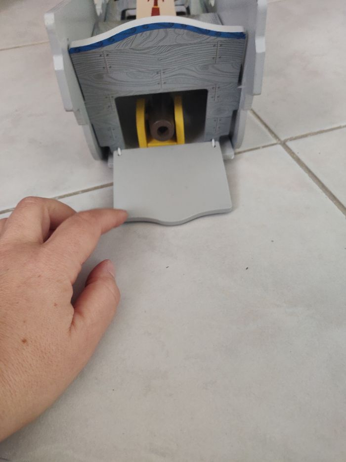 Bateau en bois très bon état - photo numéro 10