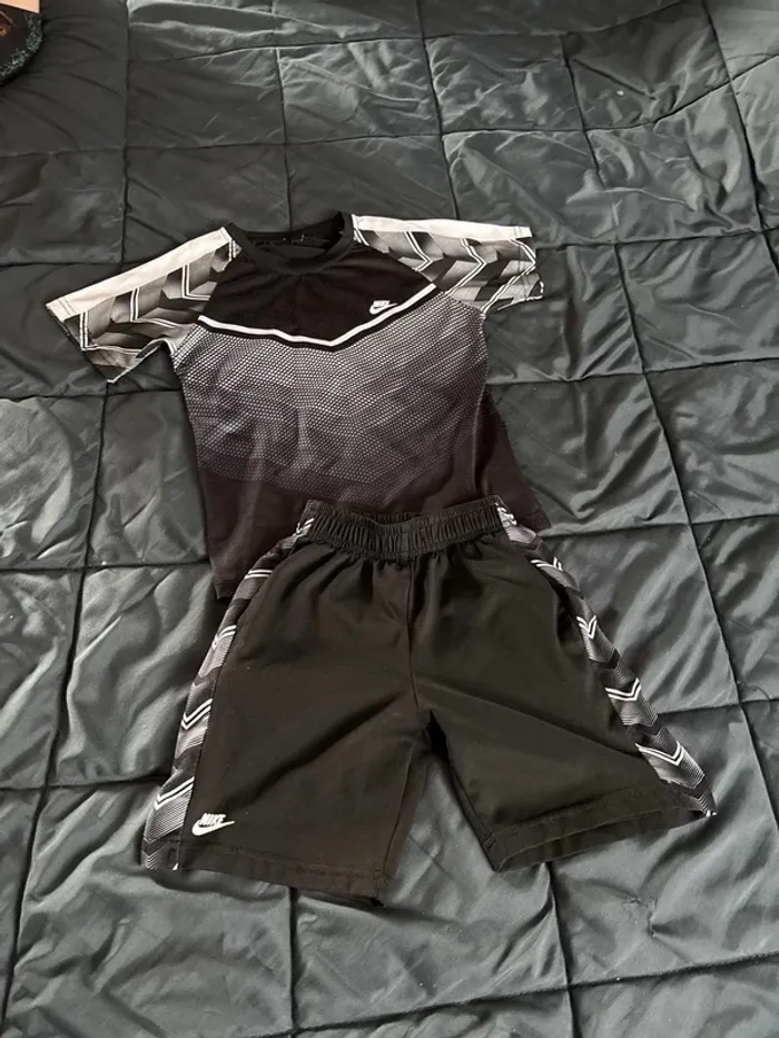 Ensemble short garçon 3/4 ans