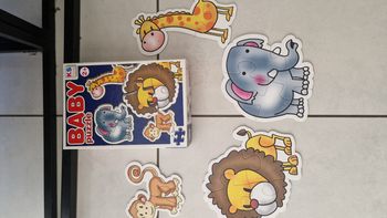 Gros lot puzzle enfant