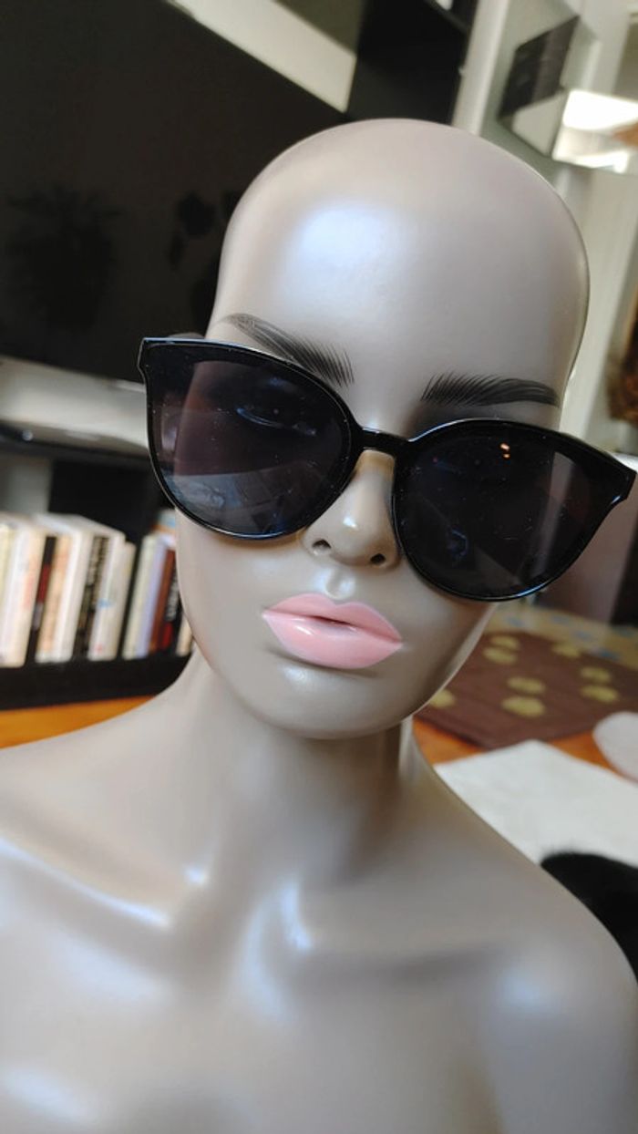 Lunettes de soleil mouche noir doré - photo numéro 4