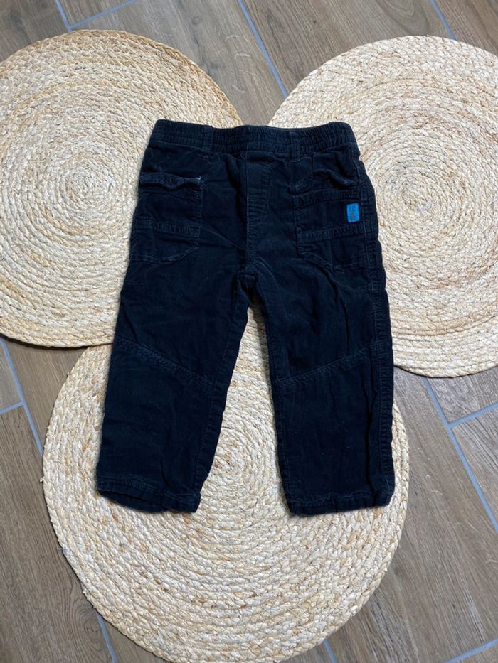 Pantalon velours noir – 18 mois
