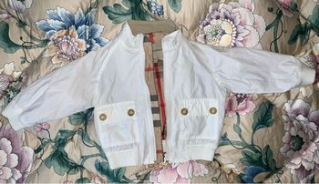 Blouson mi saison. Burberry. 24 mois