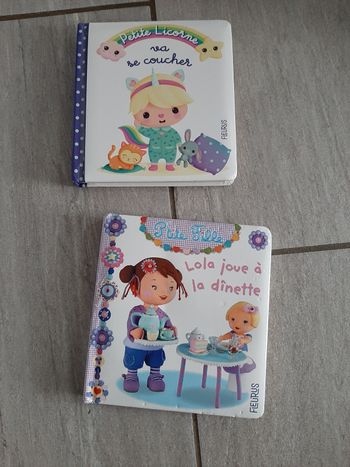 Lot livres petite fille