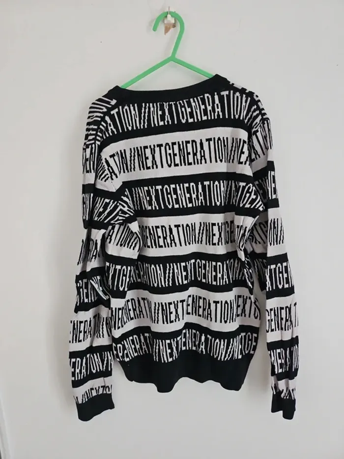 Pull garçon 8 ans - photo numéro 3