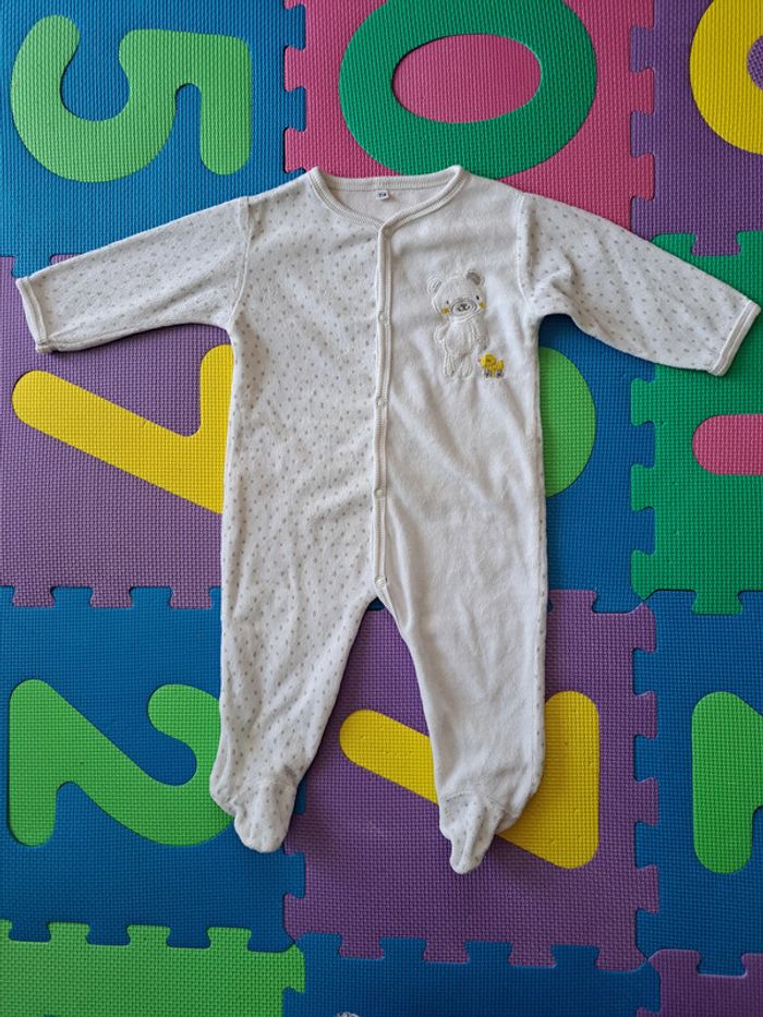 Lot de 2 pyjamas (1 Petit Bateau + 1 Zeeman) 12m - photo numéro 7