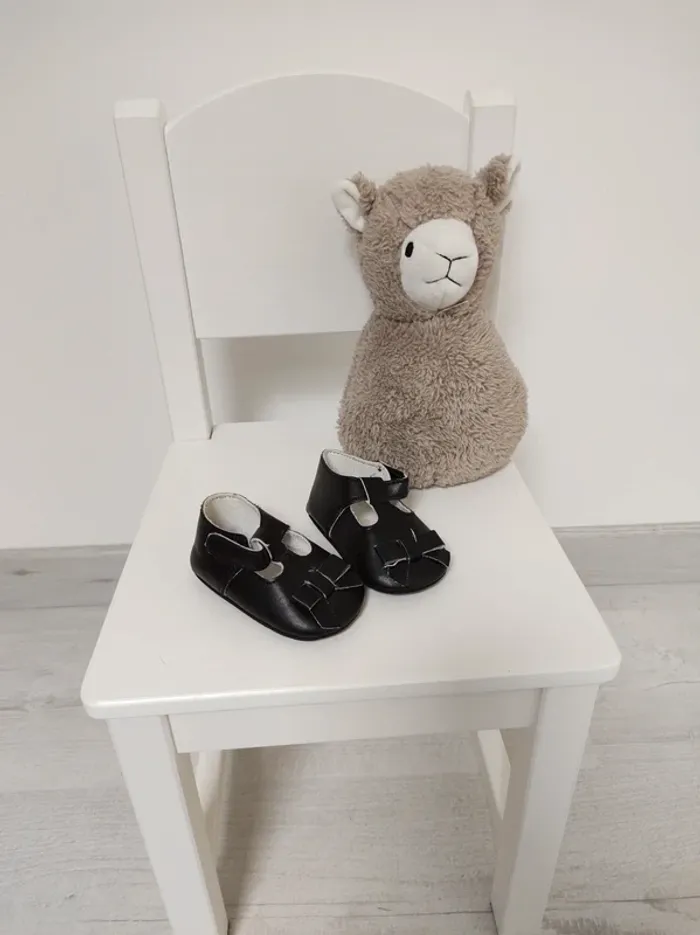 Chaussures chaussons bébé 9/12 mois